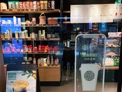 零售区-星巴克(杭州东站东到达店)
