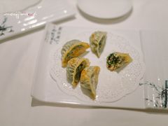 鲜虾韭菜煎饺子-粤式早茶希朋喜宴