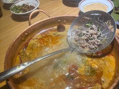 -洱火云南酸菜牛肉火锅(石景山当代商城店)