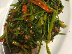 -明记烧鱼美味店