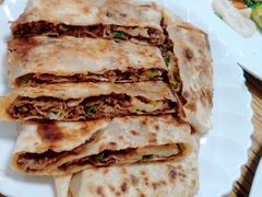 -溢心园香河肉饼总店