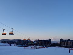 -中旅松花湖滑雪场