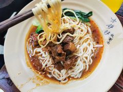 -方铲铲·成都板凳面(滨江银泰店)