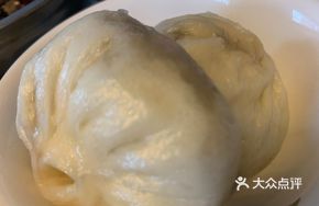 Big and Small Shop Pork Bun