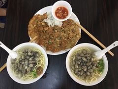 -建国蚵煎蚵面