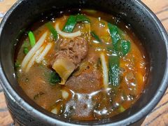 罐罐牛肉米线-中8楼风尚云南菜(颐堤港店)