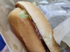 -麦当劳(乳山路店)