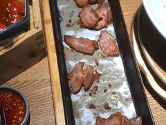 -蜜桃餐厅·伴山(湖滨商业街店)