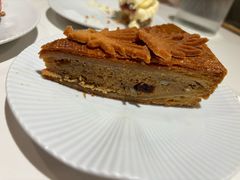 -潮一不贰·法式甜品·生日蛋糕·西式简餐(外滩店)