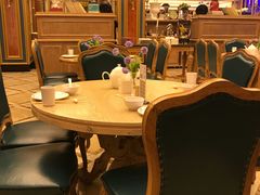 大堂-品海楼·大连海胆锅贴馆(东港店)