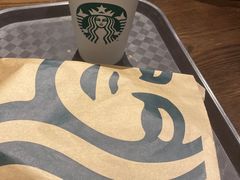 -星巴克臻选(南京金茂览秀城店)