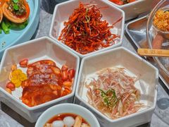 -渔语鱼新川菜Bistro(万象天地店)