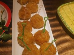 -东口码头·烧鸽子·鱼头泡饼·地方菜(金鹰悦城店)
