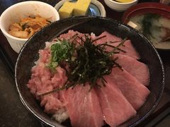 葱粒吞拿鱼拼大腩饭-定食Doraya(骆克道店)