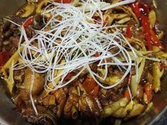 招牌闷烧鸡-弓虽昌焖烧鸡(大竹林店)