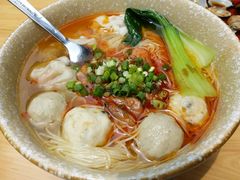 馄饨竹升面-全渔村小海鲜