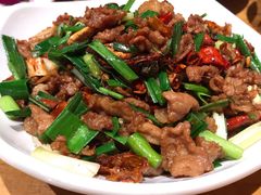 宣威小炒肉-老滇山寨•云南特色菜•地方菜•民族风情歌舞表演(金碧店)