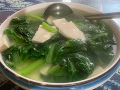 青菜豆腐汤-四方小吃·白族庭院餐厅
