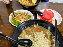 片儿川面-家烧面馆【南山路知名经典面食】