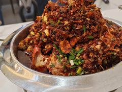 -凤凰路何眼镜香辣蟹(花果园店)