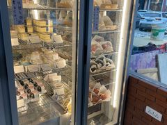 -mira甜品屋(财大店)