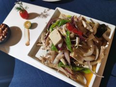 -伊带伊路新疆美食府(呼家楼店)