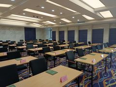 -中国浦东干部学院