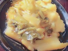 -蓝田九大碗民俗食府(蓝田店)