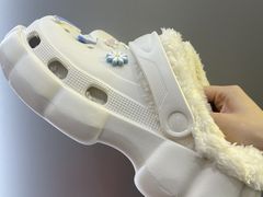 -名创优品(中原万达2F店)