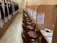等位区-独食火锅·半米屋台(望平街店)