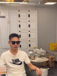 -即型男士理发工作室