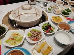 -天宜隆蘑菇宴火锅(石景山旗舰店)