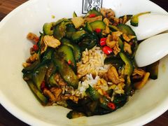 黄瓜炒肉盖码饭-德天顺盖码饭(人民西路店)
