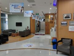 -雅悦齿科(顾村公园店)