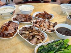 -香辉食馆(新兴路店)