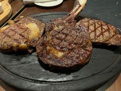 -恰餐厅及酒吧 CHAR Bar & Grill (北京丽都皇冠假日店)
