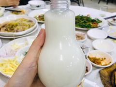 -周大娘牛乳(旧寨古村总店)