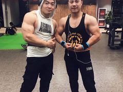 -优昂健身(新光界店)