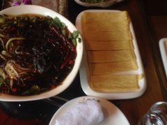 -宽巷子成都火锅(南站店)
