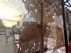 -周日夜市