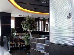 -必胜客(机场路店)