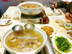 -老东风菜馆·羊肉火锅·海鲜·砂锅粥