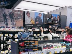 -迪卡侬(环球港店)