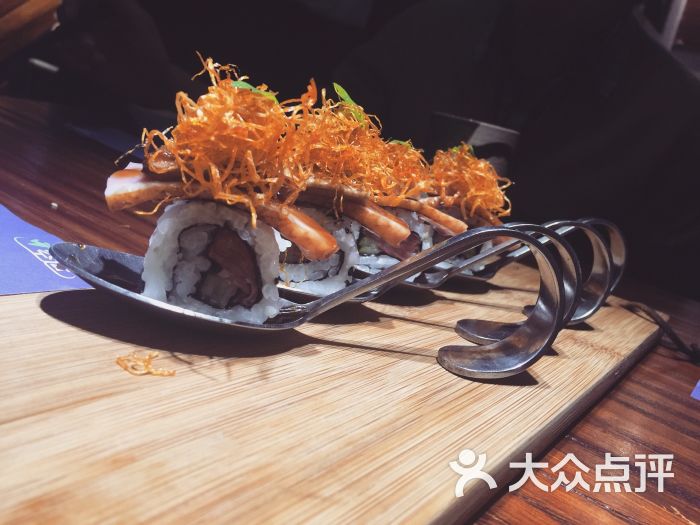 柒寿司(富民路店)烟熏鸭胸鹅肝卷图片 - 第2692张