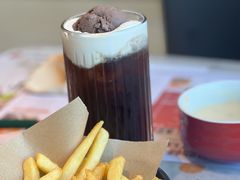 -必胜客(世纪港湾店)