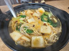 -天瑞福云南过桥米线(十里河店)