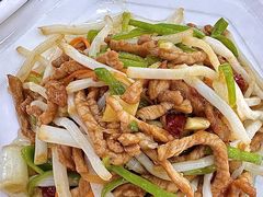 -丹水桥地锅鱼·翘嘴鲌·地方特色全鱼宴(丹江口大坝店)