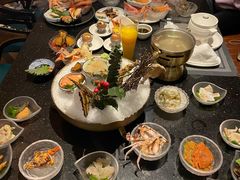 -半岛翡丽海鲜自助餐厅(观风亭店)