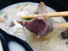 -津津老鸭粉丝馆(正东路店)