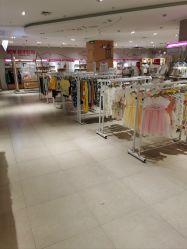 -孩子王(仪征宝能店)
